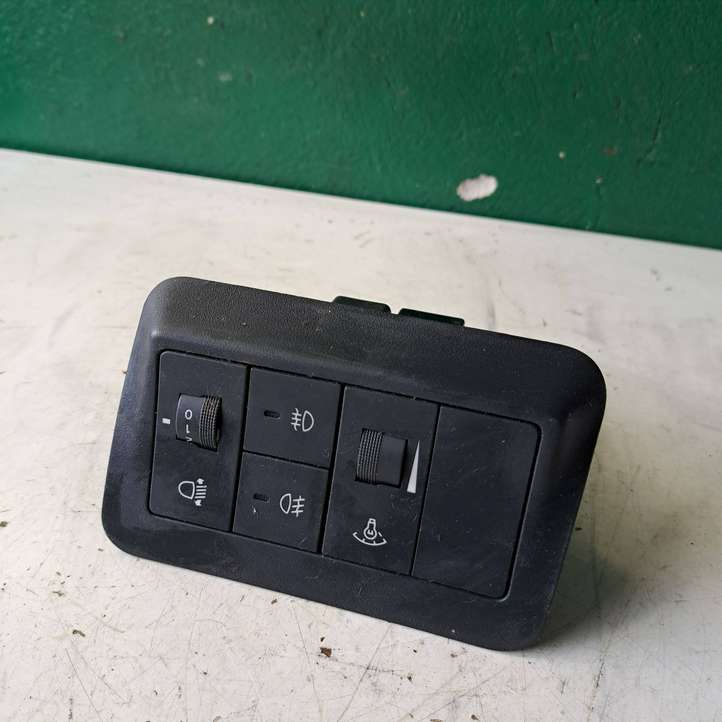 Hyundai Santa Fe (2005 - 2009)  202002562 Включатель противотуманных фар
