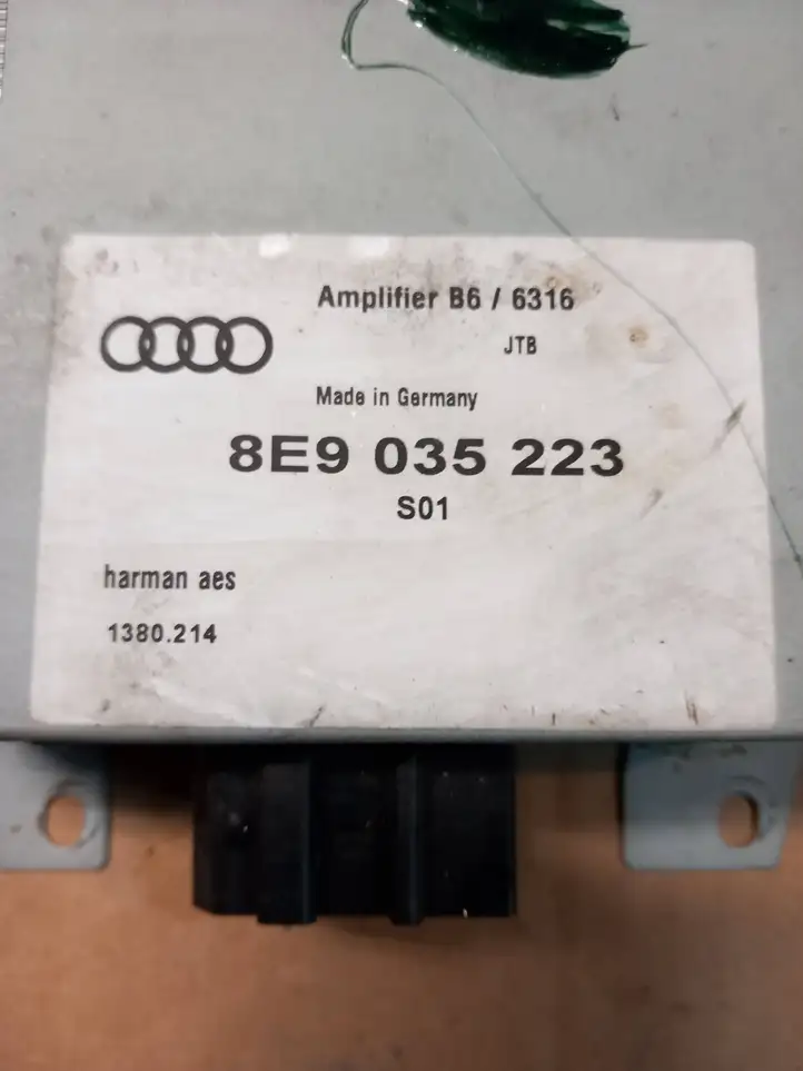 Audi A4 S4 B6 8E 8H (2000 - 2006) 8E9035223 Усилитель звука — фото 2