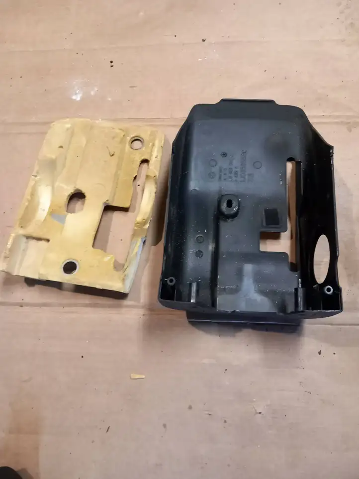 Volkswagen Golf IV (1998 - 2005) 1J0858566C Обшивка рулевой колонки — фото 1