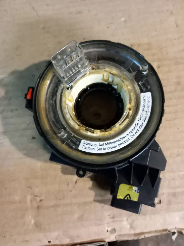 Audi A3/S3 8P (2004 - 2008) 1K0959653D Контактное кольцо SRS — фото 1