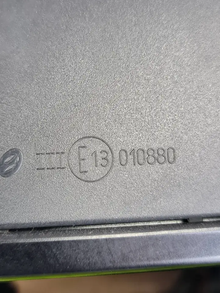 Volkswagen Golf V (2003 - 2009) E13010880 Боковое зеркало с электроприводом — фото 2