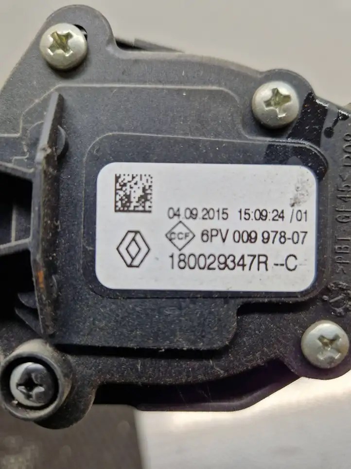 Renault Captur (2013 - 2020) 180029347R Педаль акселератора — фото 2