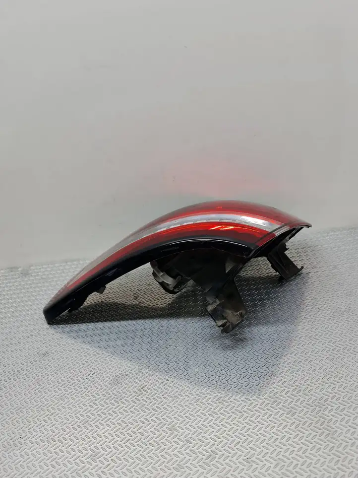 Citroen C4 I Picasso (2006 - 2013) 9673164780 Задний фонарь в кузове — фото 6