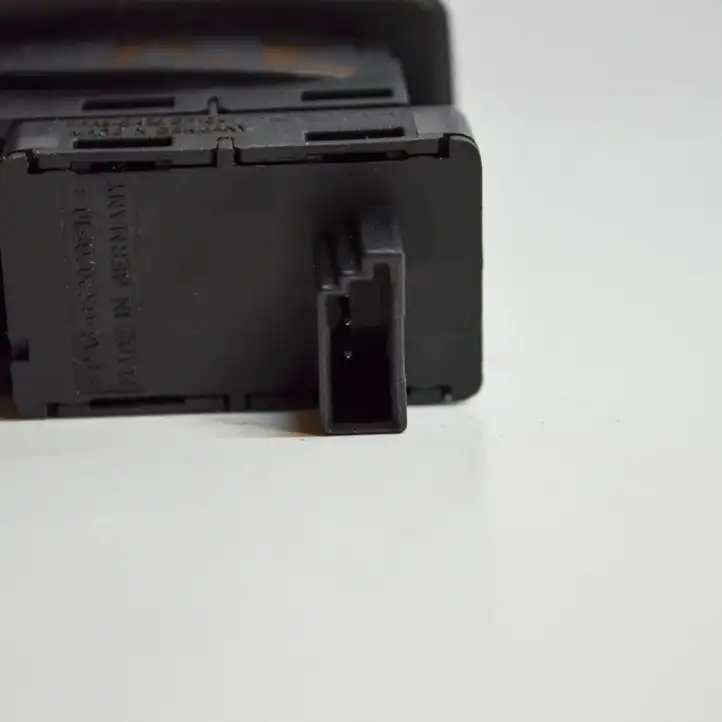BMW X5 E70 (2006 - 2013) 6945874 Кнопка стеклоподъемников — фото 4