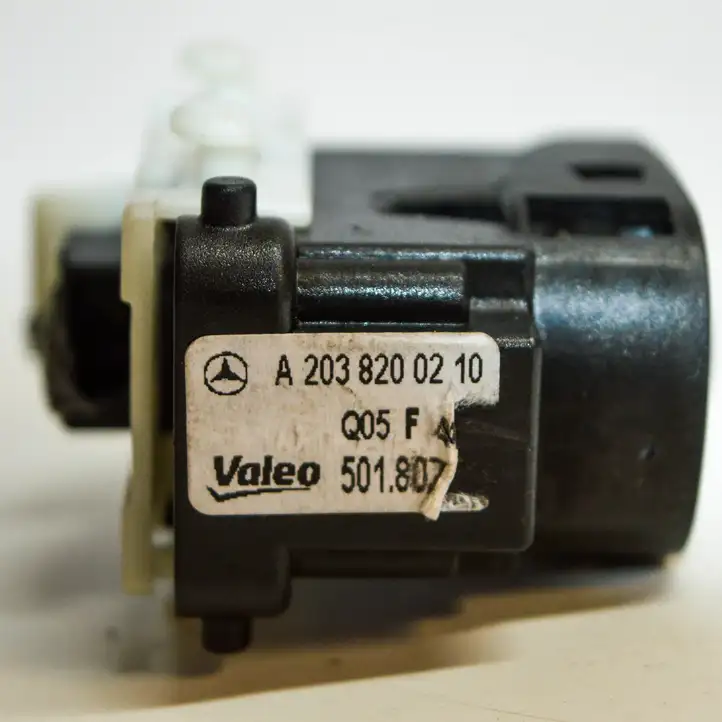 Mercedes-Benz CLC CL 203 (2008 - 2011) A2038200210 Блок кнопок стеклоподъемников — фото 4