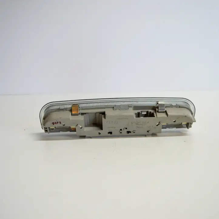 Audi A3/S3 8P (2008 - 2013) 8P0947111A Передняя подсветка — фото 4