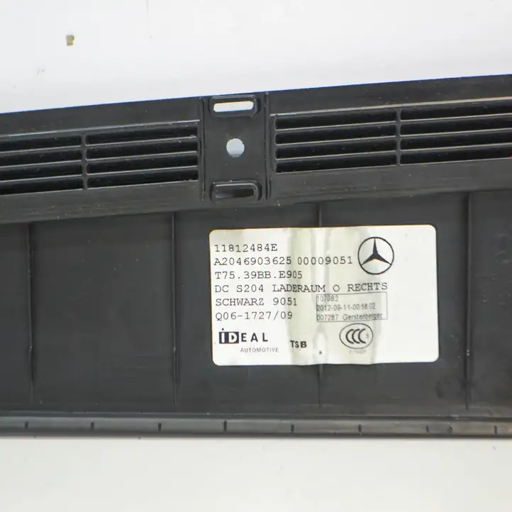Mercedes-Benz C W204 (2007 - 2014) A2046903625 Прочие детали салона — фото 6