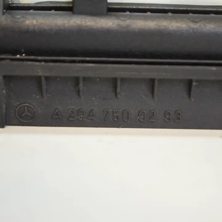 Mercedes-Benz C W204 (2007 - 2014) A2047500293 Кнопка закрытия багажника — фото 7