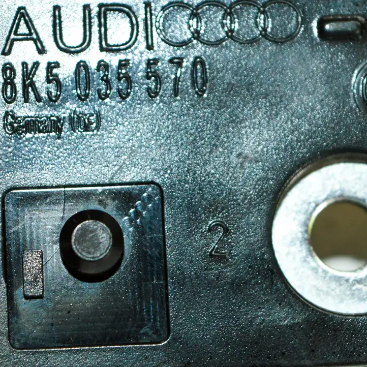 Audi A4 S4 B8 8K (2007 - 2011) 8K5035570 Усилитель антенны — фото 4
