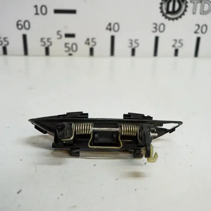 Audi A3/S3 8P (2008 - 2013) 4F0837208B Наружная ручка двери — фото 2