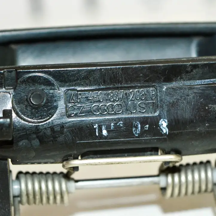 Audi A3/S3 8P (2008 - 2013) 4F0837208B Наружная ручка двери — фото 4