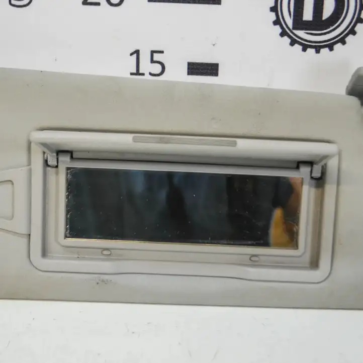 Mercedes-Benz C W204 (2007 - 2014) A2048104410 Солнцезащитный козырек — фото 2