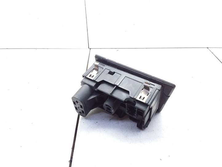 Opel Zafira (2003 - 2006)  13205868 Включатель фонарей