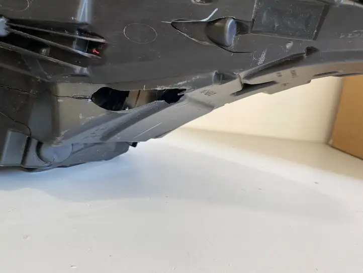 Tesla Model 3 (2017 - 2023) 151495300C Передняя фара — фото 5
