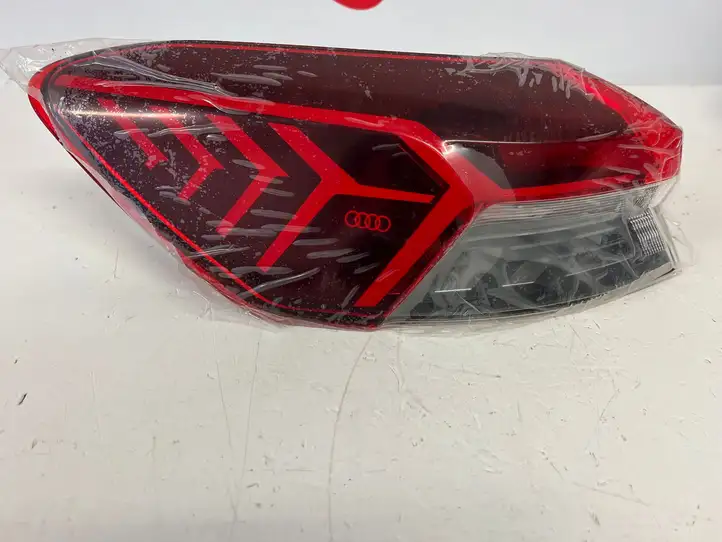 Audi e-tron (2018 - ) 89A945069N Фонарь заднего хода — фото 1