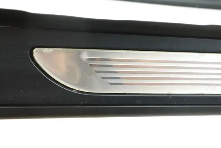 BMW 3 E92 E93 (2005 - 2014) 7900775 Внутренняя отделка переднего порога — фото 3