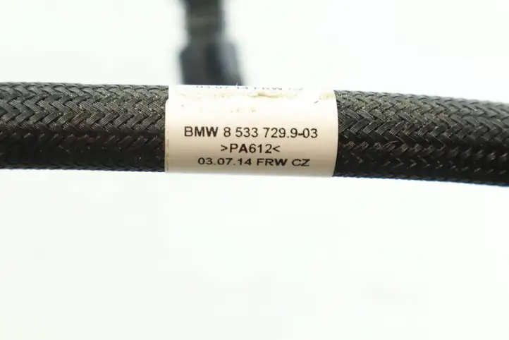 BMW i3 (2013 - ) 8533729 Трубка топливной системы — фото 3
