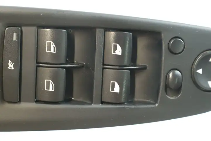 BMW X5 E70 (2006 - 2013) 9218044 Кнопка стеклоподъемников — фото 2