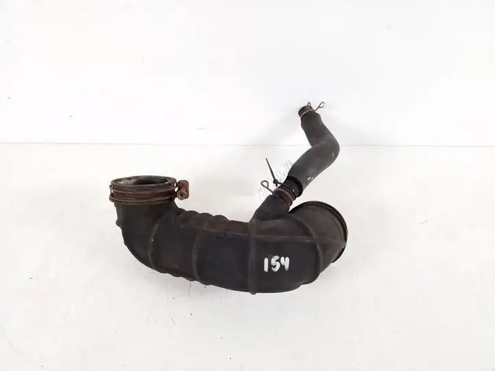 Toyota Yaris Verso (1999 - 2005) 17880-21050 Трубка подачи воздуха — фото 1