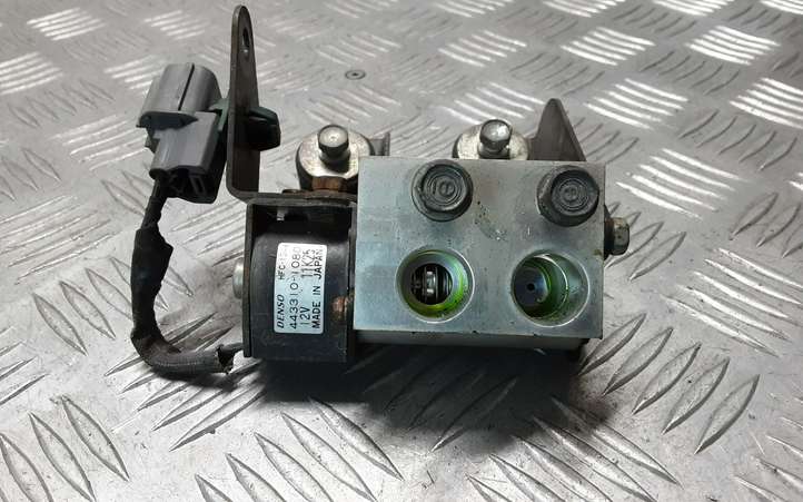 Honda Accord (2008 - 2016)  4433101080 Клапан расширительный