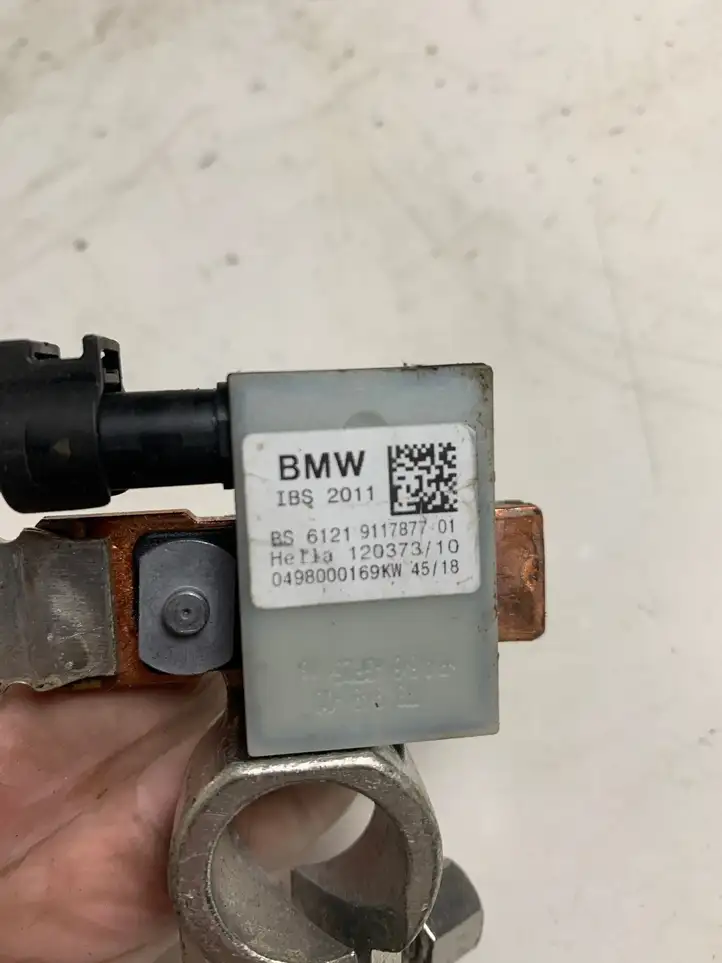 BMW 4 F32 F33 (2013 - 2017) 9117877 Минусовой провод аккумулятора — фото 2