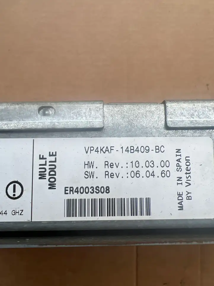 BMW 5 E60 E61 (2004 - 2010) ER4003S08 Bluetooth модуль — фото 2