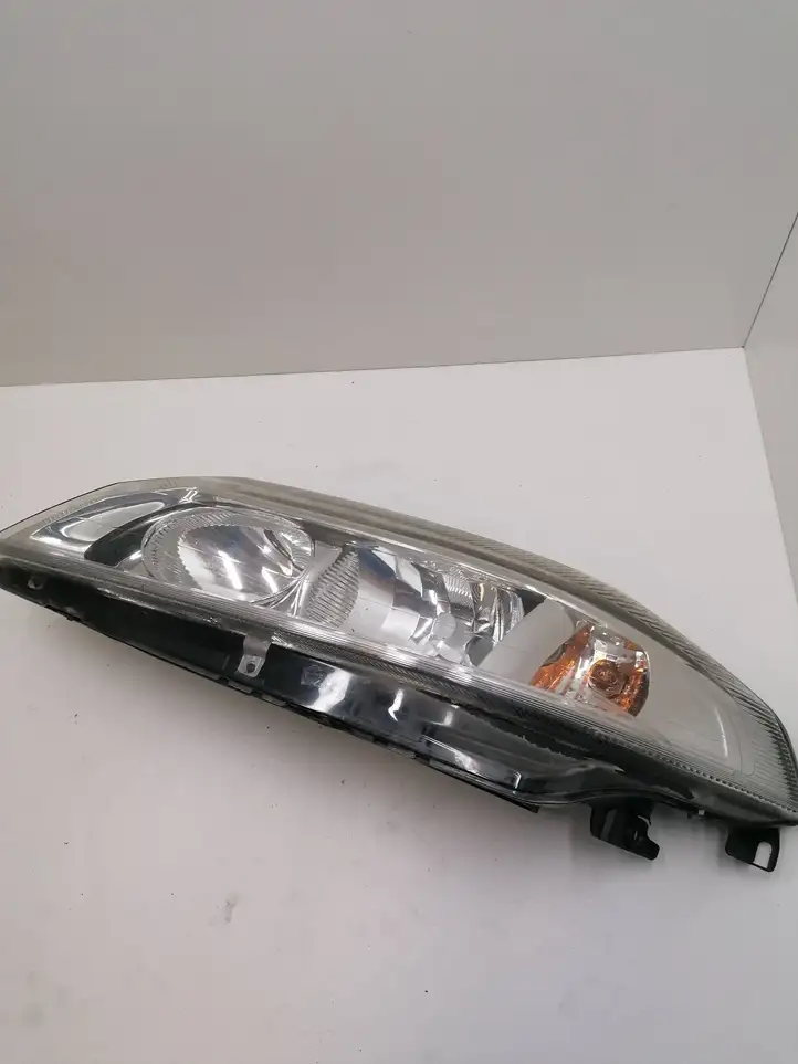 Renault Laguna II (2001 - 2005) 8200002845 Передняя фара — фото 1
