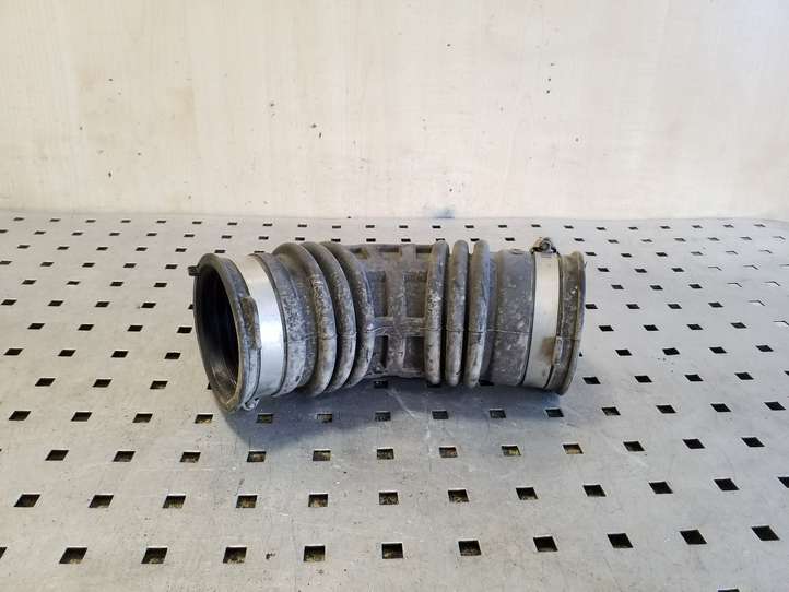 Nissan Qashqai (2010 - 2013)  1072512S01 Деталь (детали) канала забора воздуха
