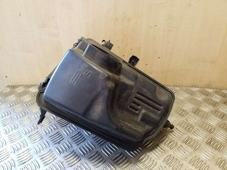 Nissan Qashqai (2010 - 2013)  1087755S01 Коробка воздушного фильтра