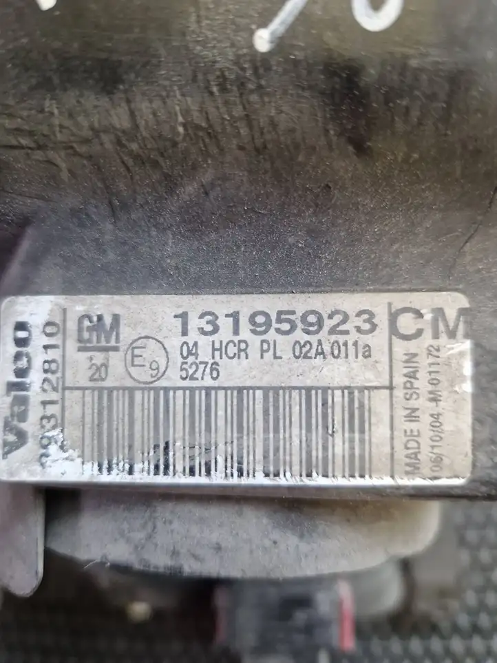 Opel Corsa C (2003 - 2006) 13195923 Передняя фара — фото 2