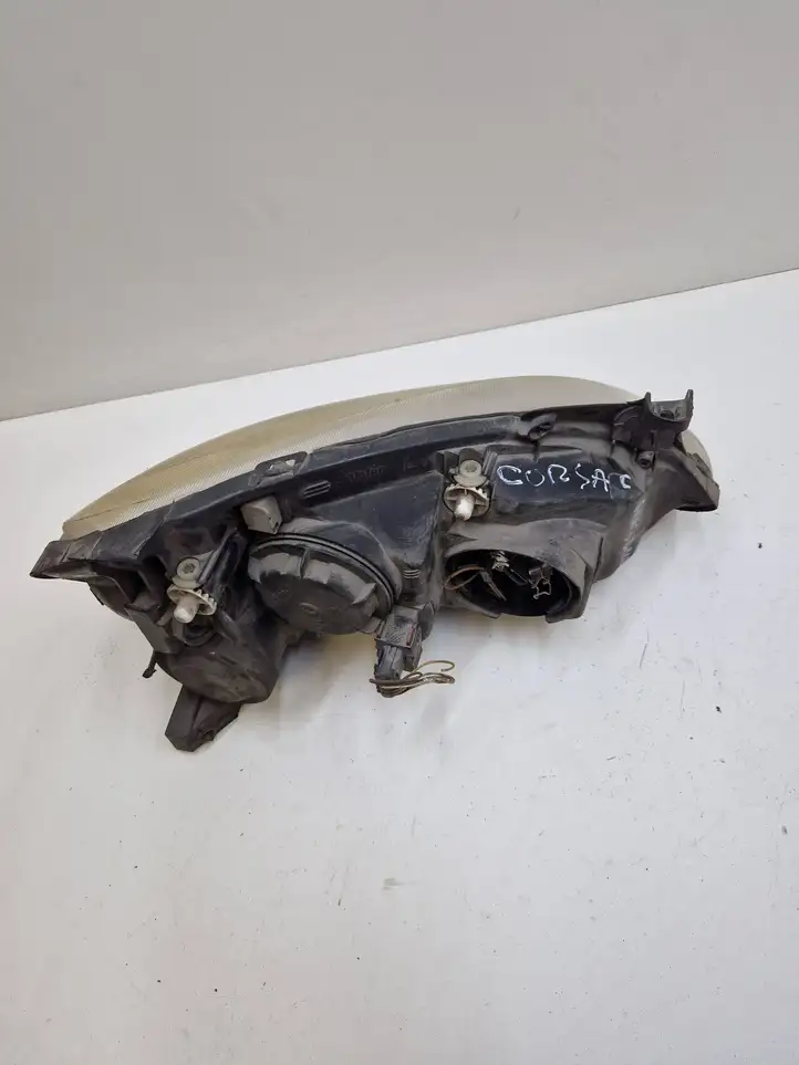 Opel Corsa C (2003 - 2006) 13195923 Передняя фара — фото 3