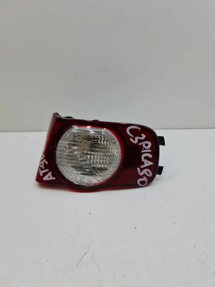 Citroen C3 Picasso (2010 - 2017) 9681751680 Задний противотуманный фонарь — фото 1