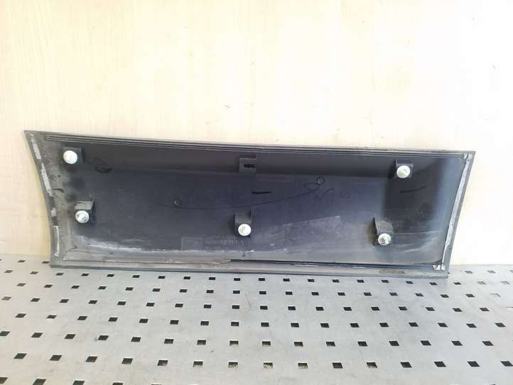 Nissan Qashqai (2010 - 2013)  82871JD01D  Отделка дверей (молдинги) задней двери