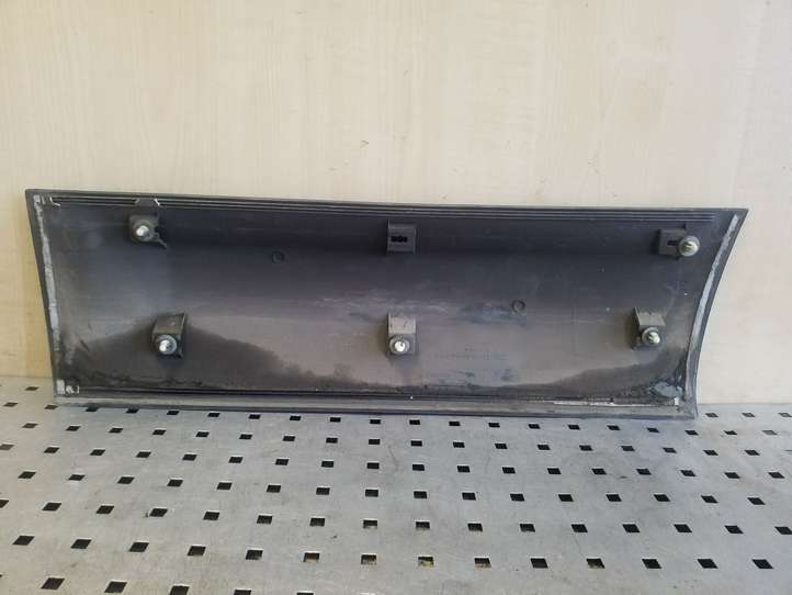 Nissan Qashqai (2010 - 2013)  82870JD01D  Отделка дверей (молдинги) задней двери