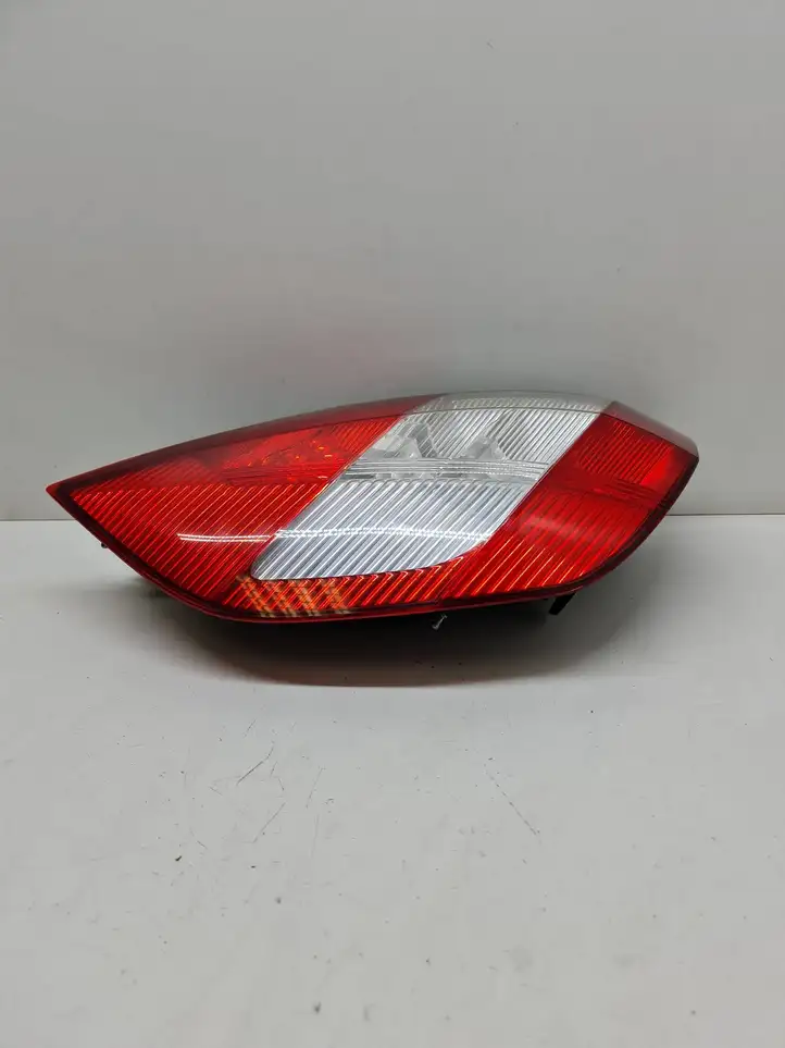 Renault Scenic II - Grand scenic II (2003 - 2006) 15911500 Задний фонарь в кузове — фото 5