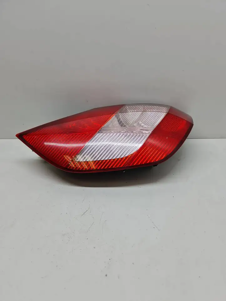 Renault Scenic II - Grand scenic II (2003 - 2006) 15911500 Задний фонарь в кузове — фото 7
