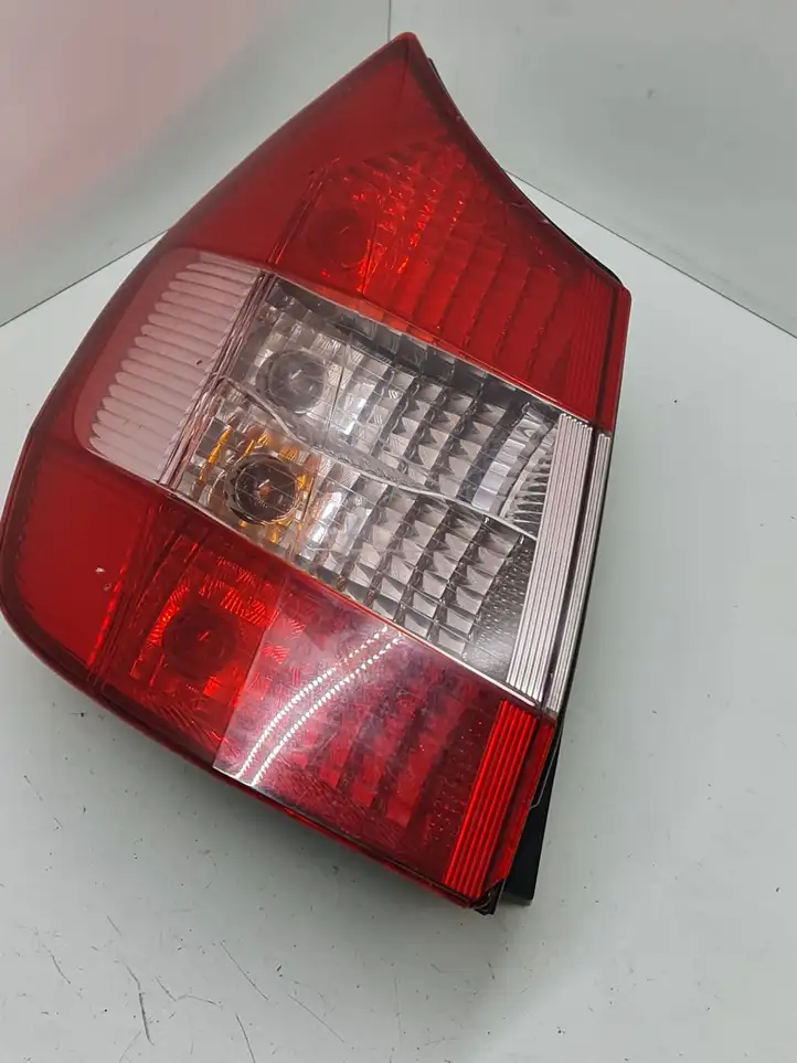 Renault Scenic II - Grand scenic II (2003 - 2006) 15911500 Задний фонарь в кузове — фото 8