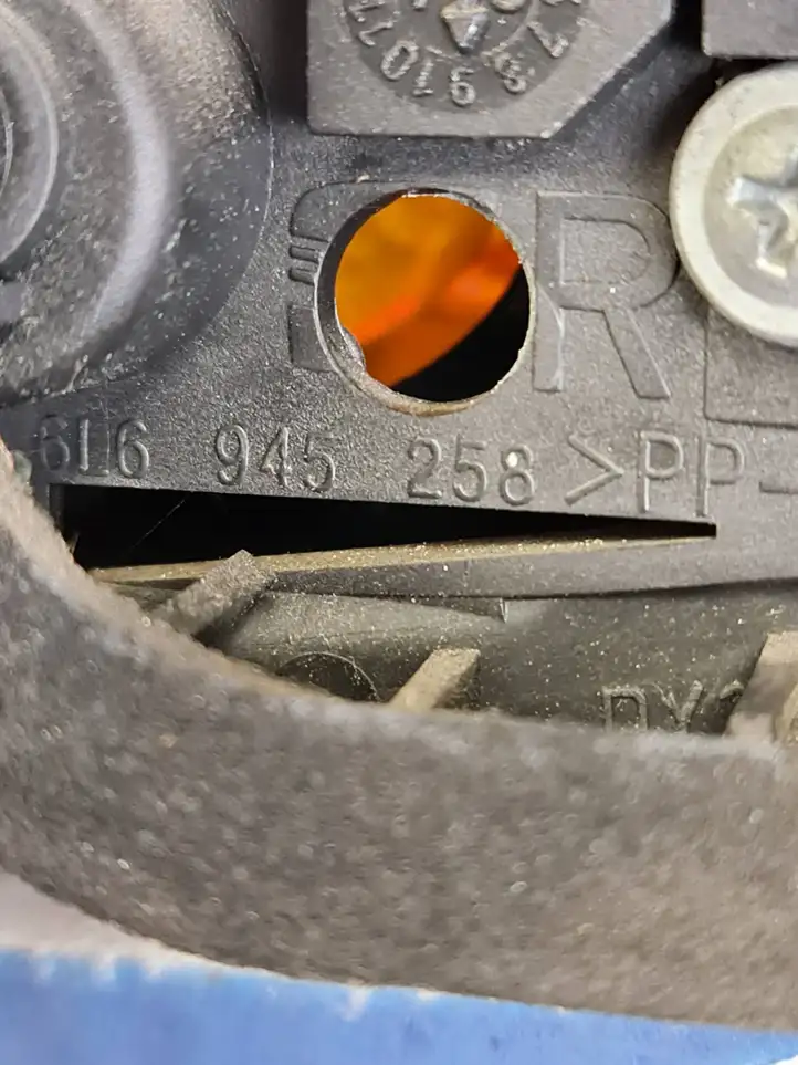 Seat Ibiza III (6L) (2002 - 2008) 6L6945258 Задний фонарь в кузове — фото 2