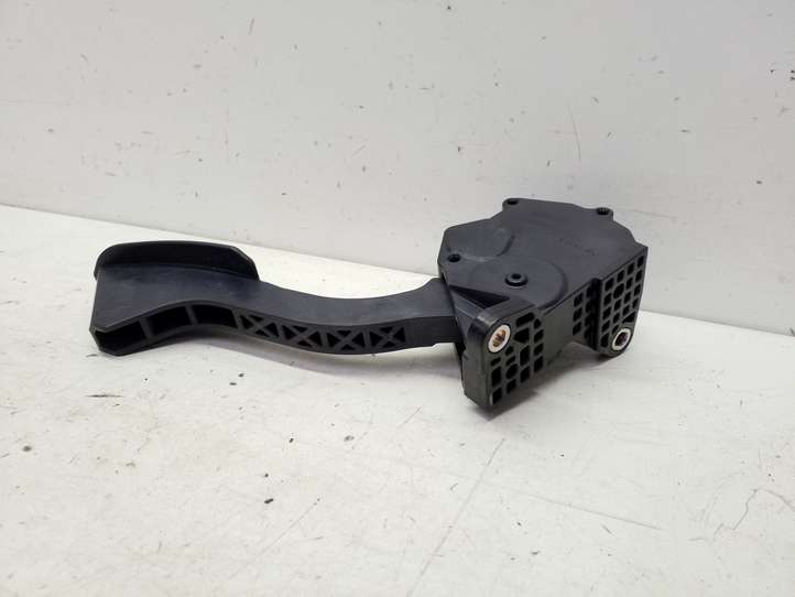 Toyota Prius+ (ZVW40) (2011 - 2018)  7811012050 Педаль акселератора