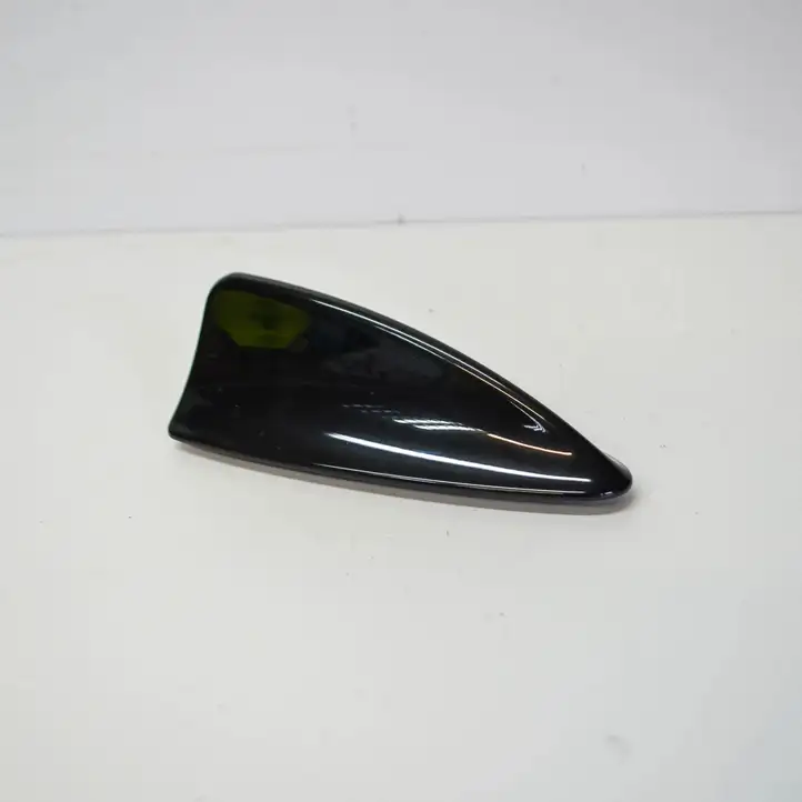 BMW 5 E60 E61 (2004 - 2010) 6916877 Крышка GPS-антенны — фото 1