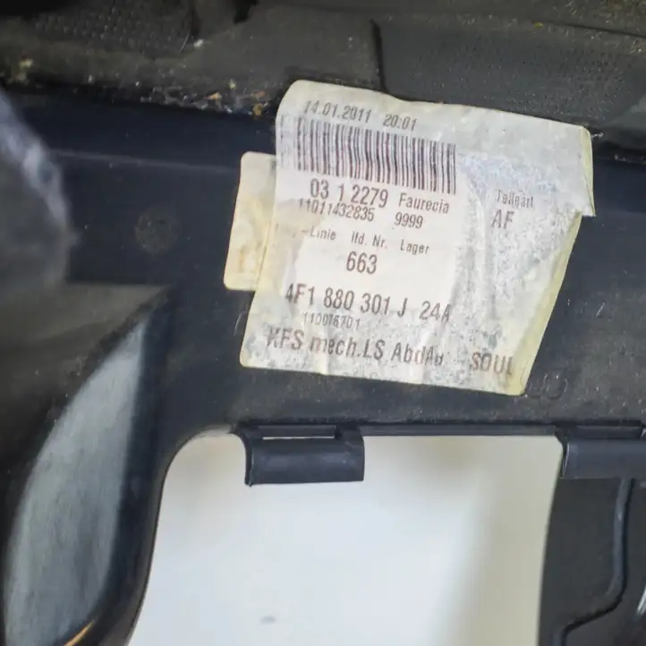 Audi A6 S6 C6 4F (2008 - 2011) 4F1880301J Обшивка рулевой колонки — фото 7