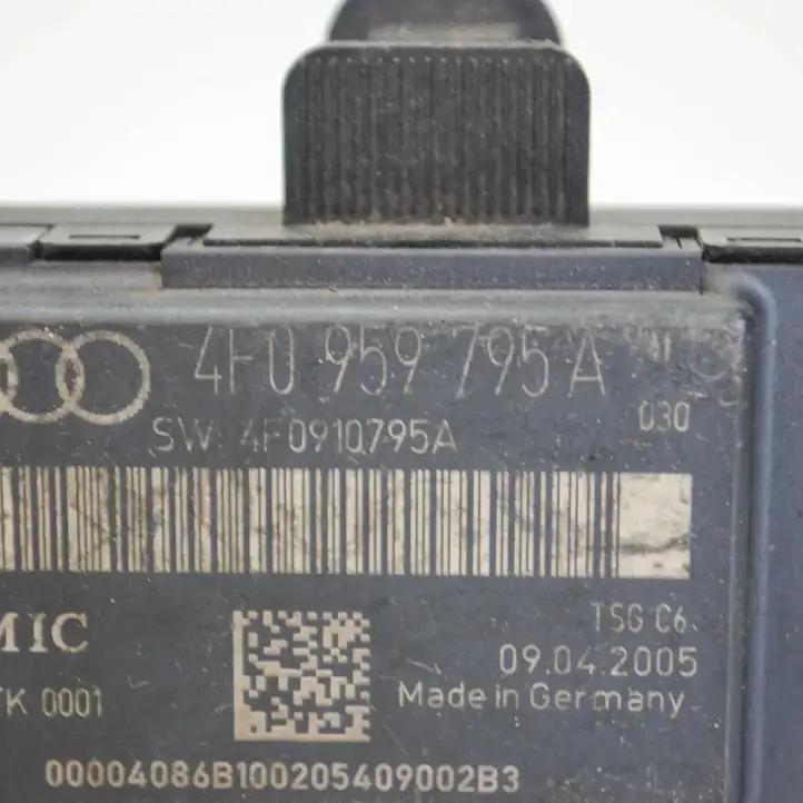 Audi A6 S6 C6 4F (2004 - 2008) 4F0959795A Блок управления дверью — фото 5