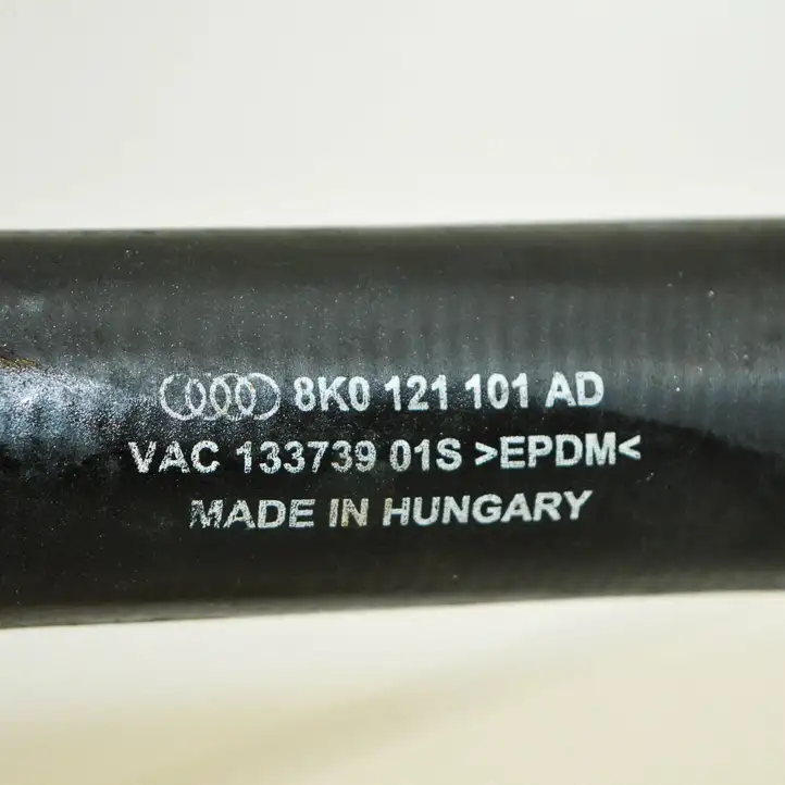 Audi A4 S4 B8 8K (2011 - 2015) 8K0121101AD Шланги системы охлаждения — фото 5
