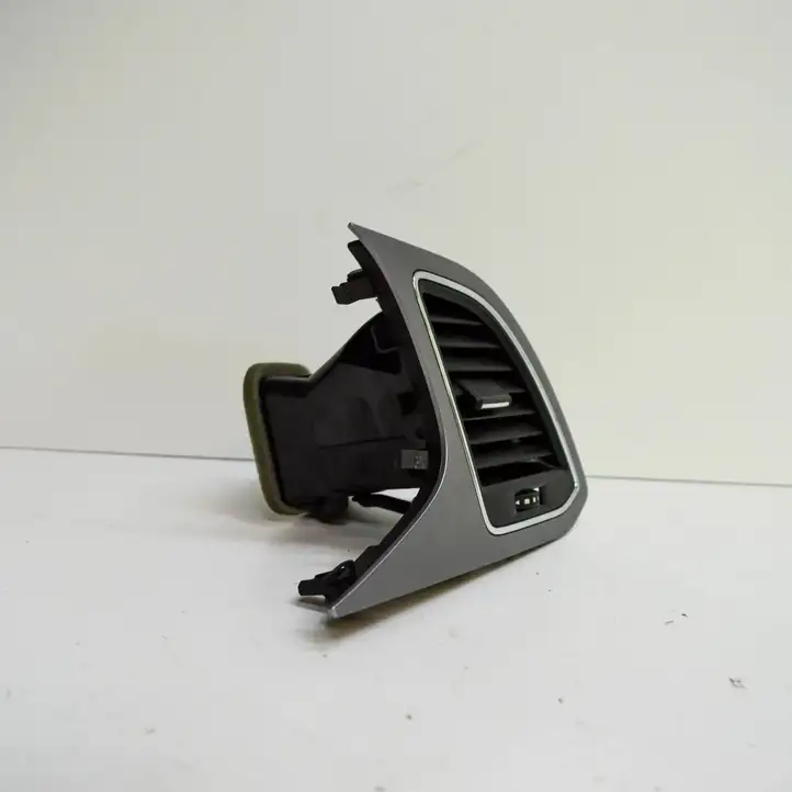 Seat Leon (5F) (2012 - 2019) 08440001 Воздушная решетка панели — фото 2