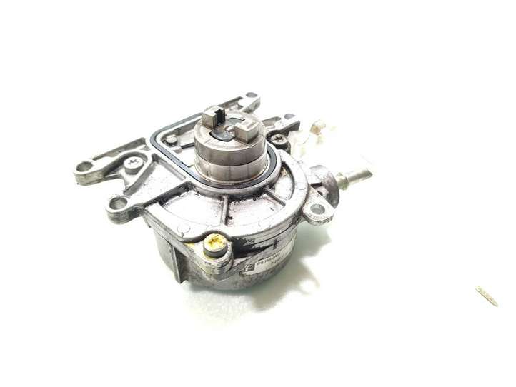 Opel Vectra (2002 - 2005)  24465382 Вакуумный насос