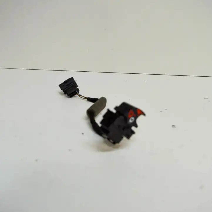 Seat Leon (5F) (2012 - 2019) 5G0959855Q Кнопка стеклоподъемников — фото 1
