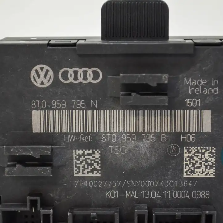 Audi A4 S4 B8 8K (2007 - 2011) 8T0959795N Блок управления дверью — фото 5