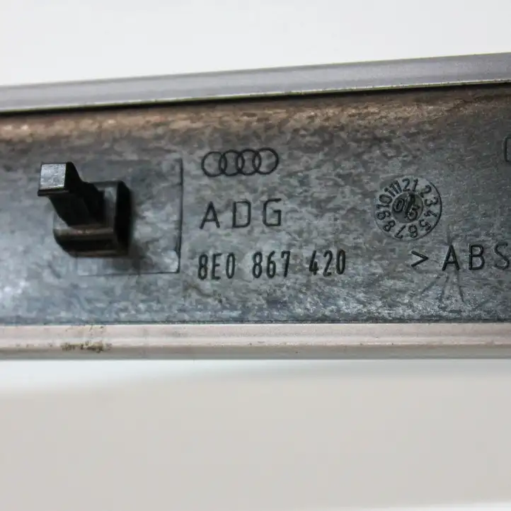 Audi A4 S4 B7 8E 8H (2004 - 2009) 8E0867420 Накладка кнопки стеклоподъемника — фото 8