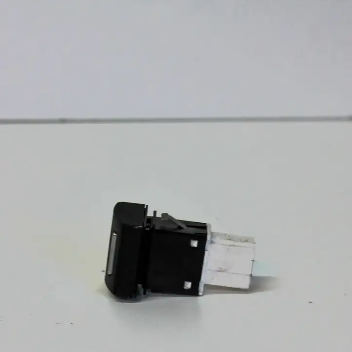 Audi A3/S3 8P (2004 - 2008) 8P0927134C Кнопка ESP — фото 2
