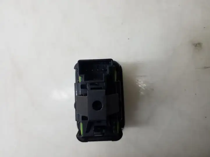 Mercedes-Benz A W176 (2012 - 2018) A2049058102 Блок кнопок стеклоподъемников — фото 2